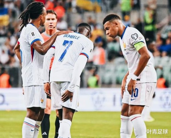 巴黎2名主力倒下! 欧冠踢巴萨悬了 官方抗议 训斥法国足协