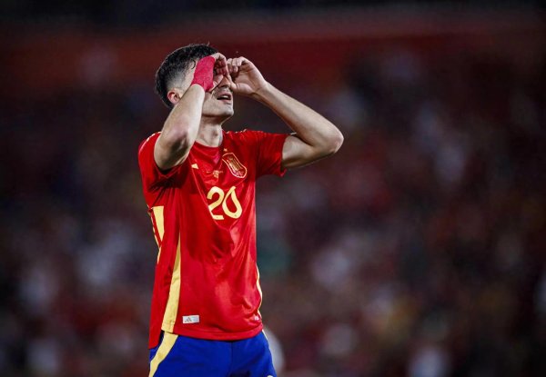 西班牙真核出生! 据说名宿: 佩德里已达到哈维、伊涅斯塔的高度