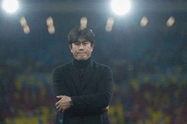 媒体东说念主：蓉城跳跃后换东说念主太保守 卡隆这个外助限额熟习滥用