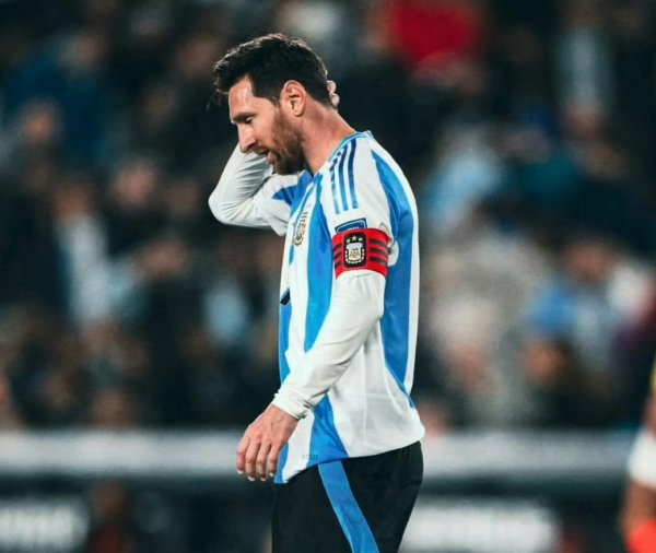 梅西缺阵，阿根廷0-1收官！世初赛12胜2平4负，10年污辱记录出生