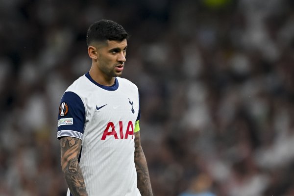 弗兰克：我对罗梅罗的评价绝顶高，他是天下最好中后卫之一