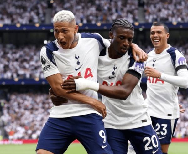 里沙利松本场数据: 1个进球, 2过东说念主1抢断, 抗击10胜6