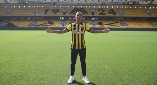 官方：AEK雅典租出葡萄牙中场若昂·马里奥，为期一个赛季