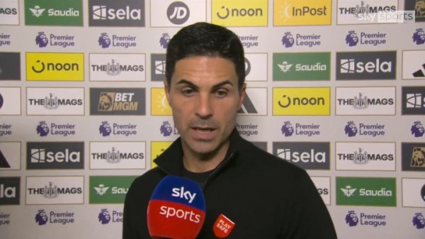 阿尔特塔：萨利巴仍处伤情还原阶段因此替补，埃泽获取了首发权力