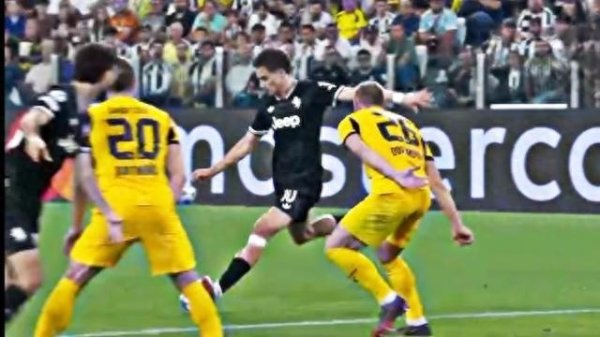 荒诞的“尤文图四”! 图多尔为何连打互捅局?