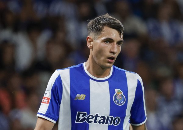 基维：有萨利巴加布我踢不上主力，塔帅填塞辘集我是以放我走