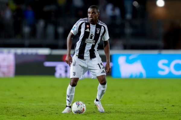 卡卢卢：咱们比葡体创造了更多的契机 与新解说职责得很好