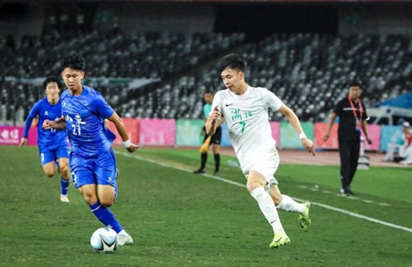 申花小妖为山东U20续命！浙江与新疆抽签定存一火，王钰栋念念留洋了