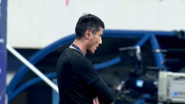 邵佳一照搬深入团队，国足新声势有望年青化 朱鹏宇+徐彬值得一试