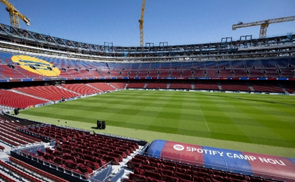 巴塞罗那市政方面拒发批文, 诺坎普球场重开还得不时等