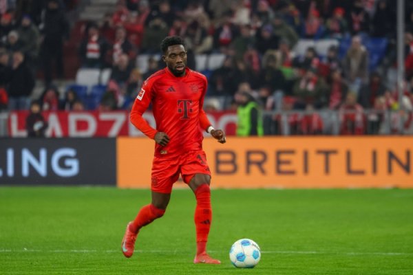 图片报：戴维斯周一还原球队合练，他和伊藤洋辉王人有望本年内复出